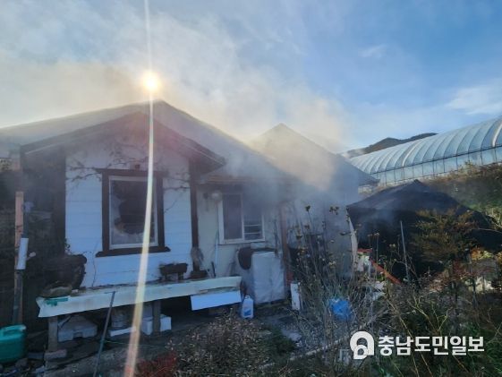 반려견의 꺼진 심장 되살린 충남소방