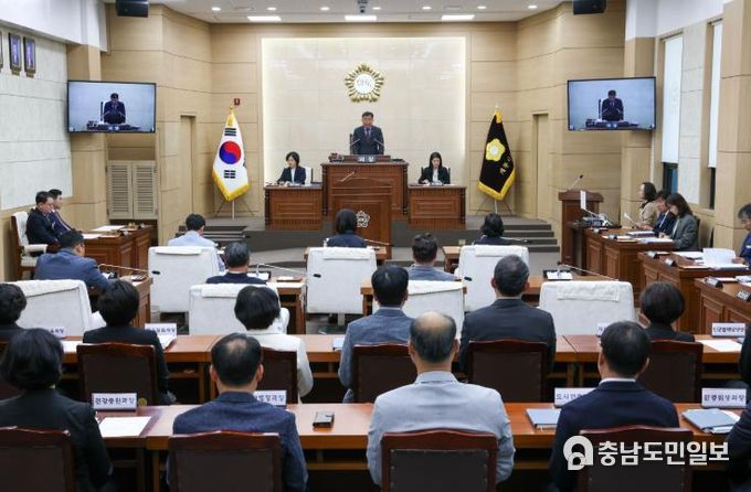 계룡시의회, 제181회 임시회 개회