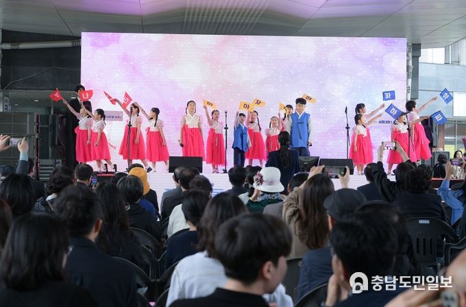 세종대왕 나신날 기념행사 성료
